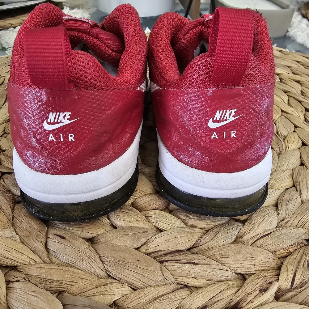Nike Red Sneakers Lightweight Mesh